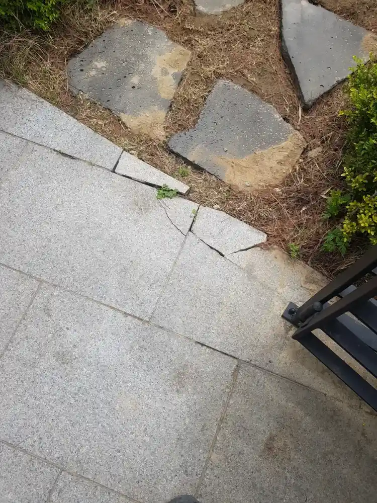 보도 침하보수 시공 후